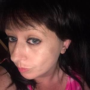 Meet your Posher, Candice